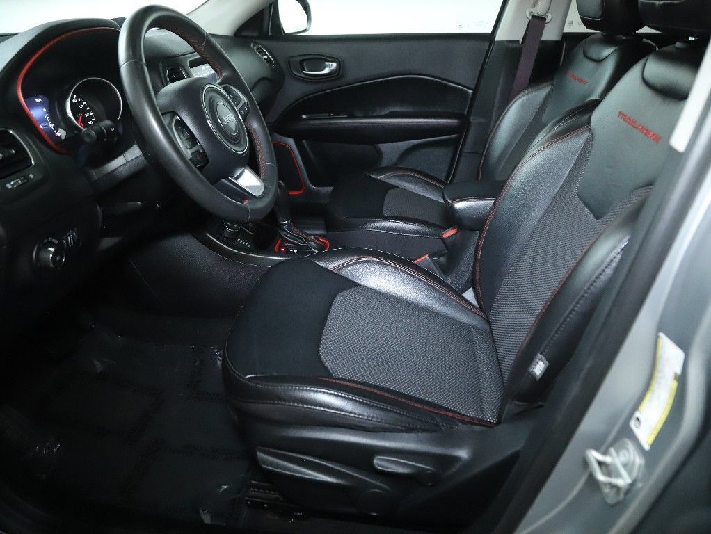 Used 2021 Jeep Compass Trailhawk AWD/4WD image 18