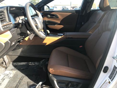 New 2026 Toyota Crown Signia Limited image 28