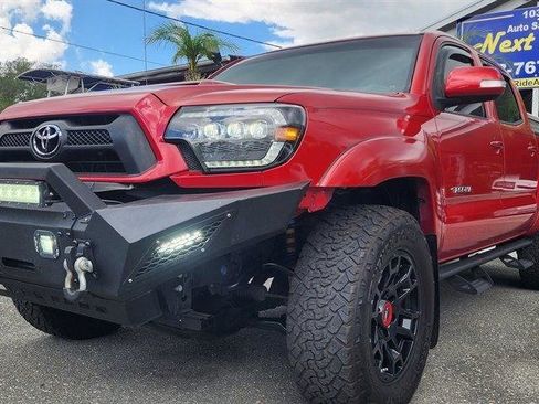 Used 2015 Toyota Tacoma PreRunner w/ TRD Sport Package RWD image 4