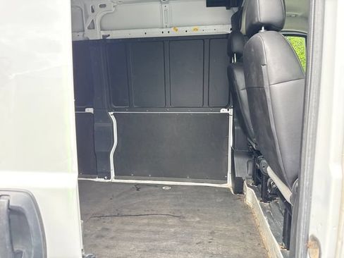 Used 2025 RAM ProMaster 2500 w/ Convenience Group FWD image 20