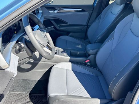 New 2026 Volkswagen Tiguan SE R-Line image 4