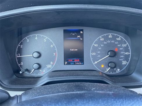 Used 2023 Toyota Corolla Cross L image 24