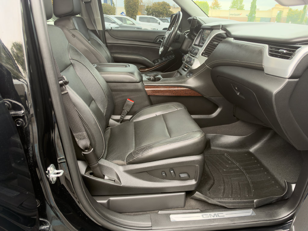 Used 2020 GMC Yukon XL SLT AWD/4WD image 12