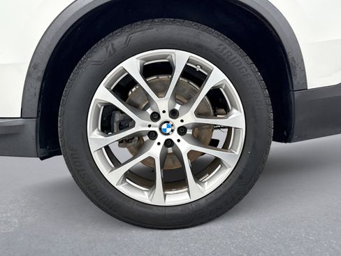 Used 2020 BMW X5 xDrive40i w/ Premium Package image 27