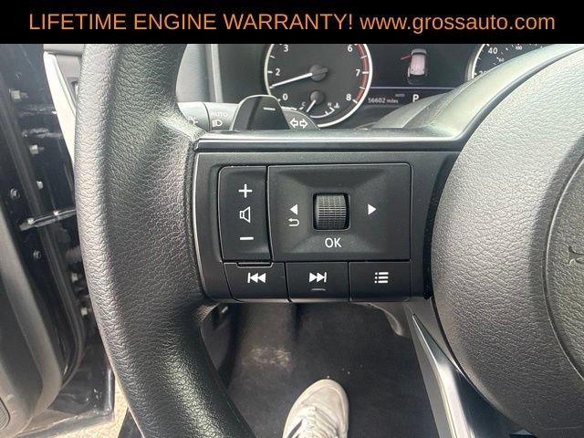 Used 2024 Nissan Rogue S AWD/4WD image 16
