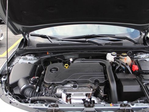 Used 2024 Chevrolet Malibu LT image 13