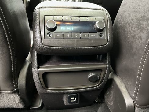 Used 2017 Buick Enclave Premium AWD/4WD image 14