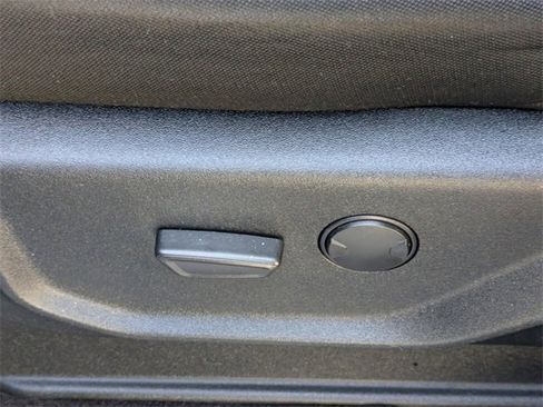 Used 2021 Ford Expedition XLT image 22