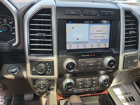 Used 2019 Ford F150 King Ranch w/ Equipment Group 601A Luxury AWD/4WD image 11