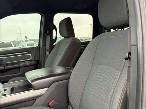 Used 2022 RAM 2500 Lone Star w/ Night Edition image 9