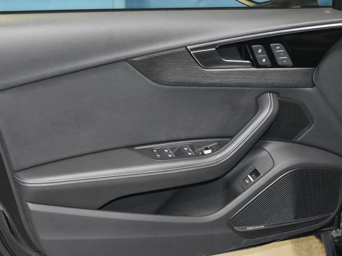 Used 2021 Audi A4 2.0T Premium Plus w/ Premium Plus Package image 4