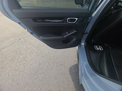 Used 2025 Honda Civic Sport Touring image 23