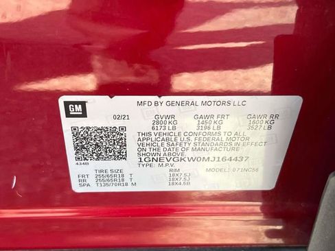 Used 2021 Chevrolet Traverse LT image 21