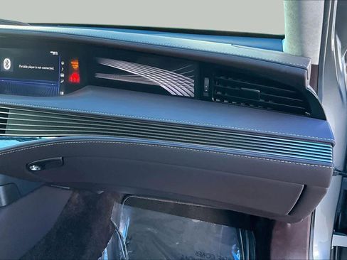 Used 2018 Lexus LS 500 w/ Interior Upgrade Package RWD image 19