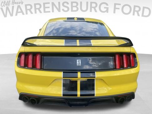 Used 2017 Ford Mustang Shelby GT350 w/ Convenience Package RWD image 6