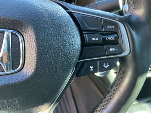 Used 2020 Honda Accord Sport image 13