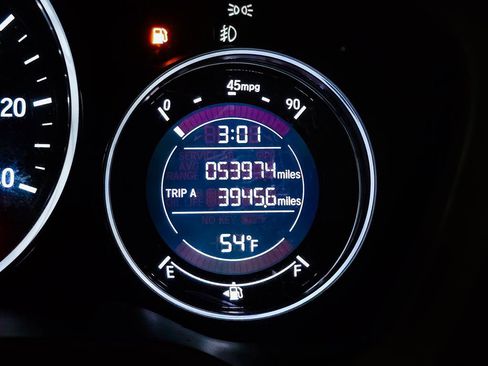 Certified 2017 Honda HR-V EX-L image 28