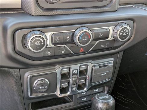 Used 2020 Jeep Wrangler Unlimited Sport image 16