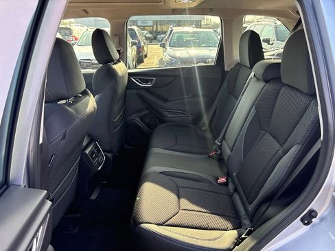 Certified 2023 Subaru Forester Premium AWD/4WD image 10