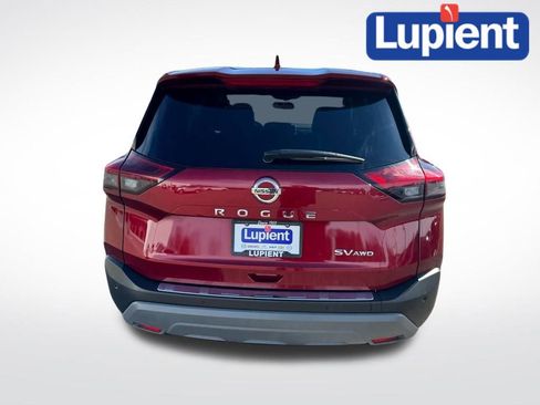 Used 2021 Nissan Rogue SV image 6