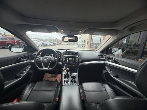 Used 2020 Nissan Maxima 3.5 SL w/ Floor Mat Group image 17