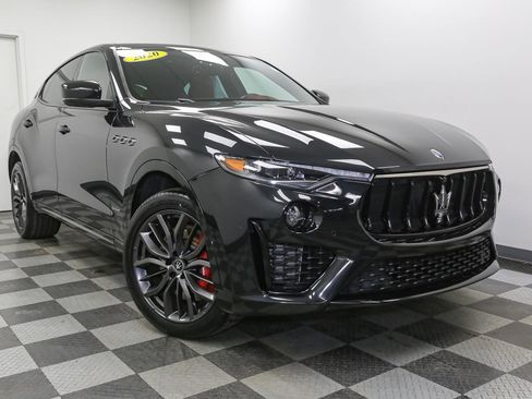 Used 2020 Maserati Levante S GranSport image 2