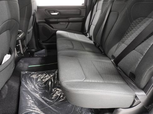 New 2026 RAM 1500 Express AWD/4WD image 16