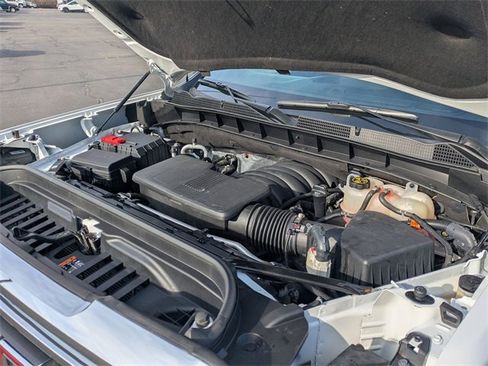 Used 2022 GMC Sierra 1500 SLT w/ SLT Premium Plus Package image 38