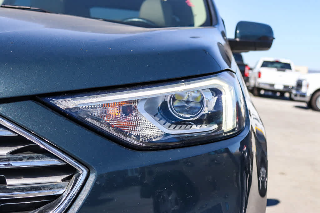 Used 2019 Ford Edge SEL w/ Equipment Group 201A FWD image 7