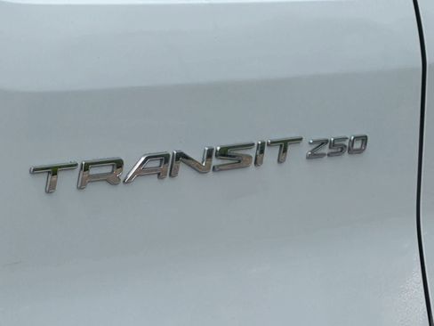 Used 2015 Ford Transit 250 148 High Roof Extended RWD image 13