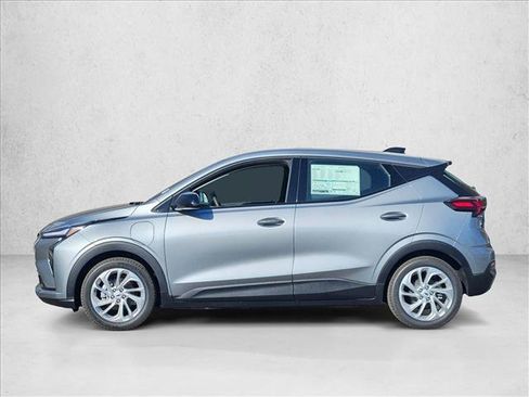New 2027 Chevrolet Bolt LT FWD image 5