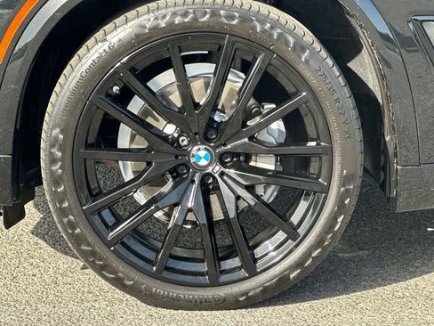 Used 2023 BMW X5 sDrive40i w/ M Sport Package image 32