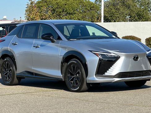 New 2026 Lexus RZ 450e AWD image 5