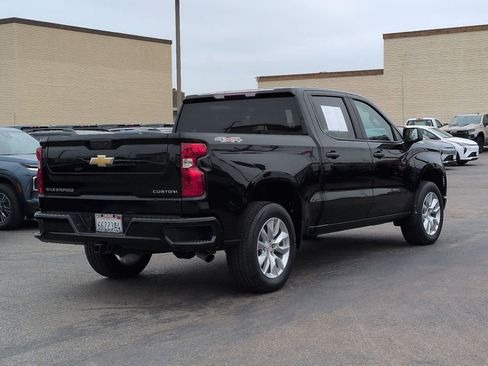 Certified 2024 Chevrolet Silverado 1500 Custom AWD/4WD image 8