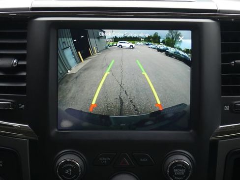 Used 2018 RAM 2500 Big Horn w/ Sport Appearance Group AWD/4WD image 6