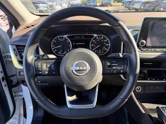 Certified 2023 Nissan Rogue SV w/ SV Premium B Package AWD/4WD image 16