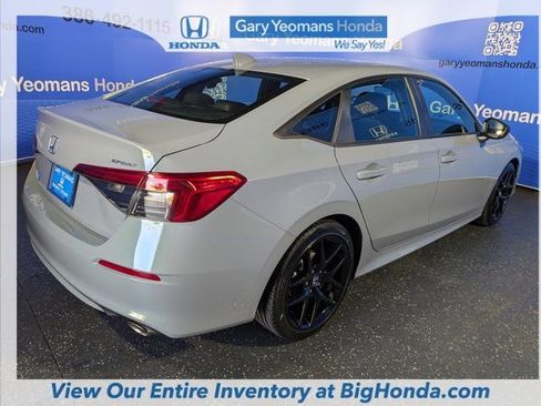 Used 2023 Honda Civic Sport image 7