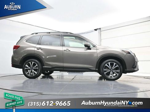 Used 2024 Subaru Forester Limited AWD/4WD image 22