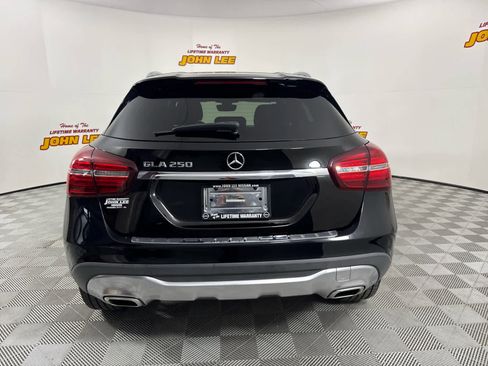 Used 2020 Mercedes-Benz GLA 250 w/ Premium Package image 4