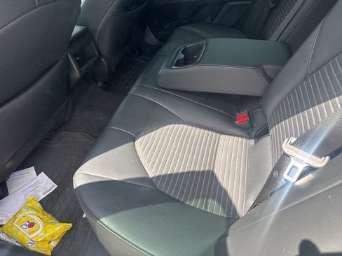 Used 2024 Toyota Camry SE w/ Convenience Package image 13