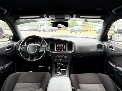 Used 2022 Dodge Charger R/T w/ Blacktop Package RWD image 28