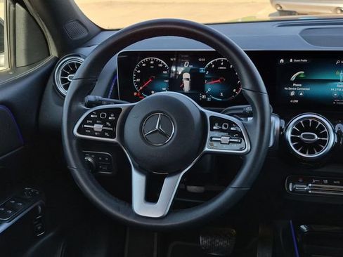 Certified 2021 Mercedes-Benz GLB 250 image 20