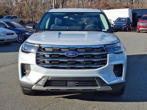 New 2026 Ford Explorer Active image 2