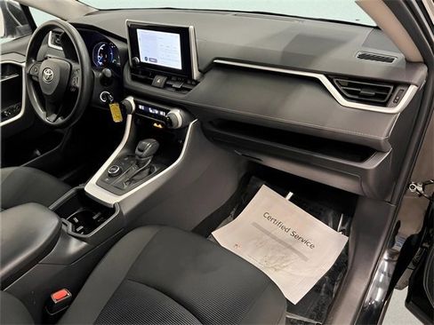 Used 2025 Toyota RAV4 LE image 14