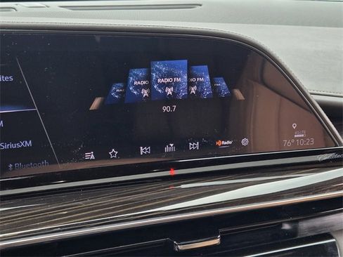 Used 2021 Cadillac Escalade Premium Luxury w/ Driver Assist Tech Package image 24