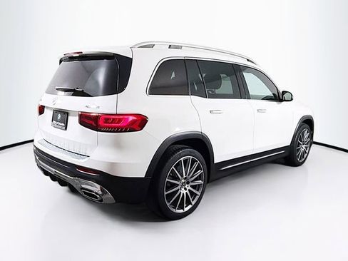 Used 2021 Mercedes-Benz GLB 250 4MATIC image 7