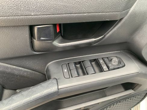 Used 2024 Toyota Tacoma SR5 w/ SR5 Upgrade Package AWD/4WD image 13