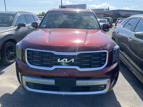 Used 2024 Kia Telluride SX Prestige image 3