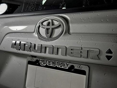 Used 2022 Toyota 4Runner TRD Sport image 32