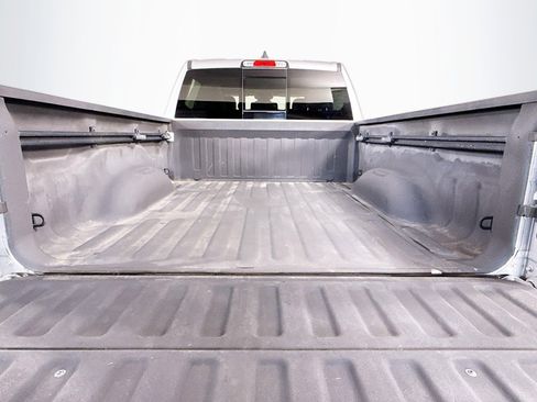 Used 2019 RAM 1500 Laramie image 35